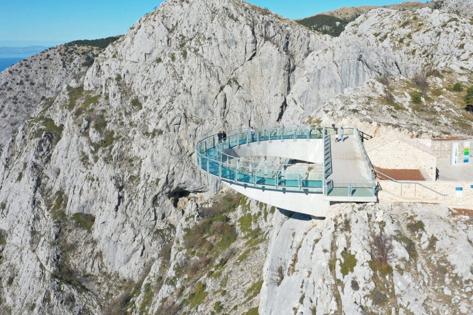 Skywalk Biokovo, Travelino Vrgorac